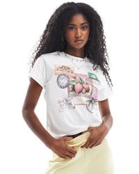 Bershka - Cropped Baby Tee With Fruit Print - Lyst