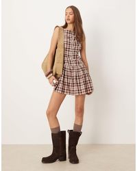 ASOS - Robe courte boutonnée à encolure bateau et taille basse - rouge à carreaux - Lyst