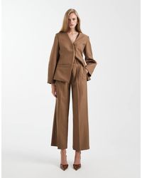4th & Reckless - Elegante Broek Met Wijde Pijpen En Plooien Aan De Voorkant - Lyst