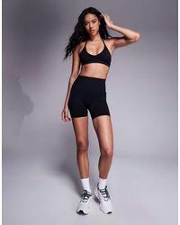 4505 - Leggings Corti A Vita Alta Senza Cuciture Neri Da 13 Cm - Lyst