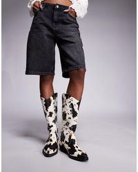 Public Desire - – koiboi – cowboy-stiefeletten mit kuhfellmuster, weite passform - Lyst