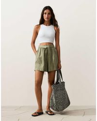 Oysho - 100% Linen Shorts With Belt - Lyst