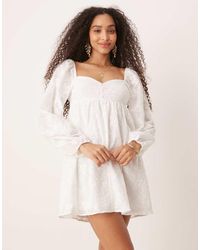 Gina Tricot - Vestito Corto A Maniche Lunghe Con Stampa A Fiori E Bottoni - Lyst