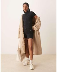 Tala - Pantalones Cortos Negros De Talle Alto Con Cinturilla De Pico Skinluxe De - Lyst