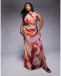 ASOS - Asos design curve – gerüschtes maxikleid mit abstraktem muster, rückenausschnitt und geraffter taille - Lyst