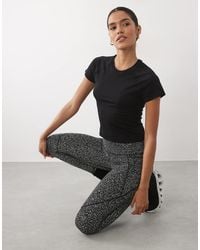 Sweaty Betty - Athlete Crop Seamless Workout T-Shirt - Lyst