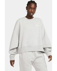 black nike crew neck sweater women's