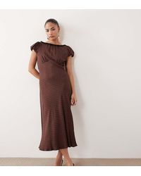 Nobody's Child Petite - Marianna Boat Neck Puff Sleeve Midi Dress - Lyst