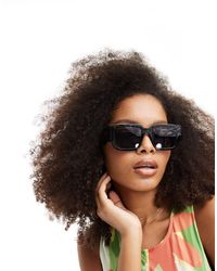 Vero Moda - Oversized Square Sunglasses With Graphic Detail - Lyst