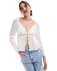 Vero Moda - Long Sleeved Tie Front Top With Lace Inserts - Lyst