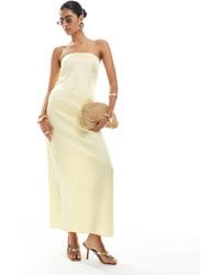 Pieces - – trägerloses maxikleid aus satin - Lyst