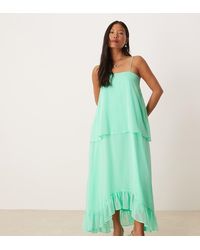 ASOS - Vestido Midi Verde Luminoso De Tirantes Con Diseño De Capas Y Volantes De Asos Design Petite-Azul - Lyst