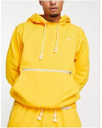 nike dri fit standard issue sweatpants