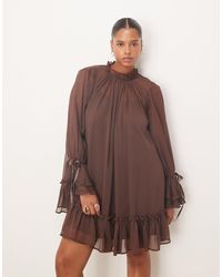 ASOS - Asos design curve - robe babydoll courte à ourlet et manches volantées et nœuds en velours - chocolat - Lyst