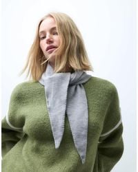 Pieces - Kleiner gestrickter dreiecksschal - Lyst
