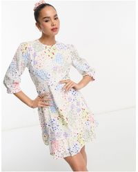 Nobody's Child - Serena - robe courte à volants en broderie anglaise florale - Lyst
