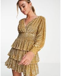Miss Selfridge - – premium – langärmliges, es festival-minikleid mit pailletten und stufendesign - Lyst