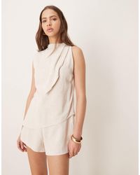 ASOS - Combishort en lin double épaisseur avec liens noués à l'encolure - avoine - Lyst