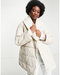 Stradivarius Faux-leather Padded Puffer Jacket With Belt - Natural