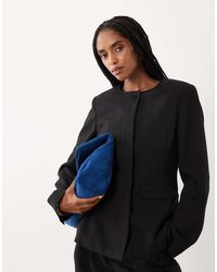 4th & Reckless - Structured Collarless Fluted Sleeve Blazer - Lyst