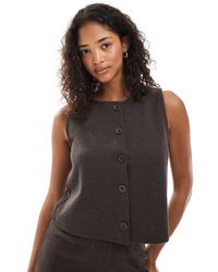 Miss Selfridge - – hochwertiges westen-top aus weichem rippstoff - Lyst