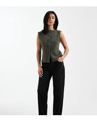 ASOS - Asos Design Petite High Rise Relaxed Mom Jeans - Lyst