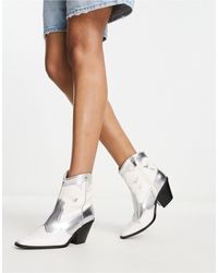 Stivaletto stradivarius shop
