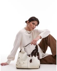 & Other Stories - – kleine tragetasche aus leder mit em kuhfleckenmuster - Lyst