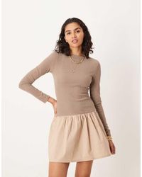 ASOS - Hybride Mini Jurk Met Lange Mouwen En Lage Ronde Rug - Lyst