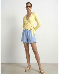 HYPEDROP - Savita Top Avvolgente Slim Fit Con Scollo A V - Lyst