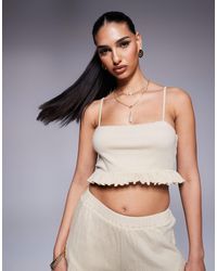 ASOS - Caraco court d'ensemble effet froissé à ourlet volanté - taupe - Lyst