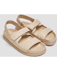 Pull&Bear Flat sandals for Women | Online Sale up to 64% off | Lyst  Australia