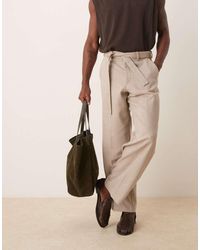 ASOS - Pantalones De Vestir Beis De Pernera Ancha Con Patrón De Espiga Y Cinturón De Tejido Con Lana De -Neutro - Lyst