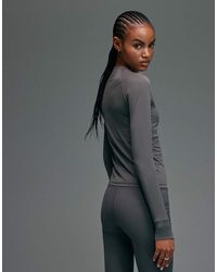 4505 - Premium Lightweight Ultrasoft Seamless Running Long Sleeve Top - Lyst
