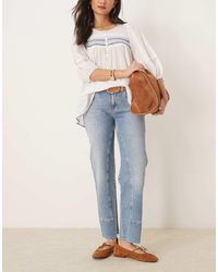 Free People - Vaqueros Azules De Pernera Recta Y Talle Medio Con Lavado Medio Risk Taker De - Lyst