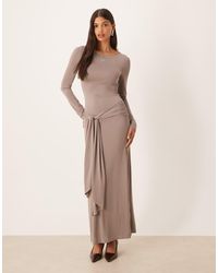 Motel - Zeya Long Sleeve Maxi Dress With Tie Detail - Lyst