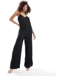 Vero Moda - Plisse Extreme Wide Leg Strappy Jumpsuit - Lyst