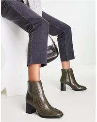 Pimkie Synthetic Chunky Heeled Boots in Black | Lyst Australia