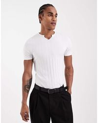 ASOS - T-Shirt Attillata Bianca A Coste Larghe Con Intaglio Sul Collo - Lyst