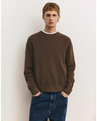 Pull&Bear - Pull structuré à col rond - chocolat - Lyst