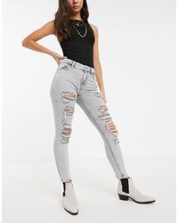 Vaqueros Bershka de mujer desde 13 €
