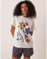 ASOS - T-shirt standard à imprimé figue et fleurs - crème - Lyst