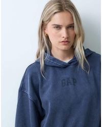 Gap - Chest Logo Cropped Hoodie - Lyst