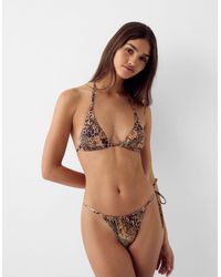 Bershka - Slip bikini con stampa leopardata e laccetti laterali - Lyst