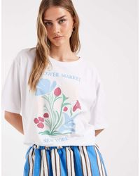 ONLY - Oversized T-shirt With Flower Market Graphic - Lyst
