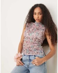 ASOS - Top Senza Maniche Accollato E Raccolto Sul Lato - Lyst