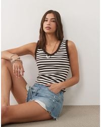 New Look - Stripe V Neck Tank Top - Lyst