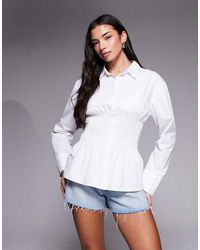 Kaiia - Exclusive Cotton Rich Tailored Shirred Cinch Waist Shirt - Lyst