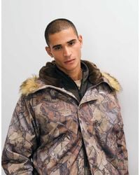 Obey - Parka Corta Camuflaje N-2B Con Capucha Ribeteada De Pelo Sintético En - Lyst