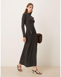 Mango - Robe longue à col montant et manches longues avec détail boucle - anthracite - Lyst